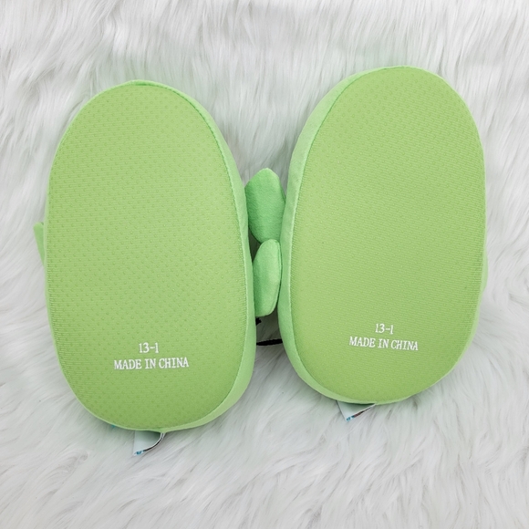 Squishmallows Maritza the cactus plush slippers. - Picture 4 of 5